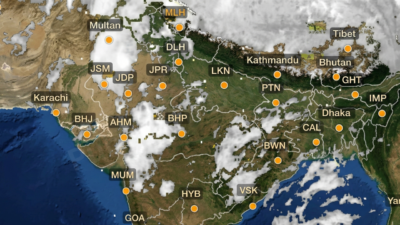 Delhi’s Cold Snap: The 1,000-km Rain Band Explained