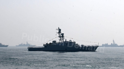 Sri Lankan Navy Launches Rescue Operation